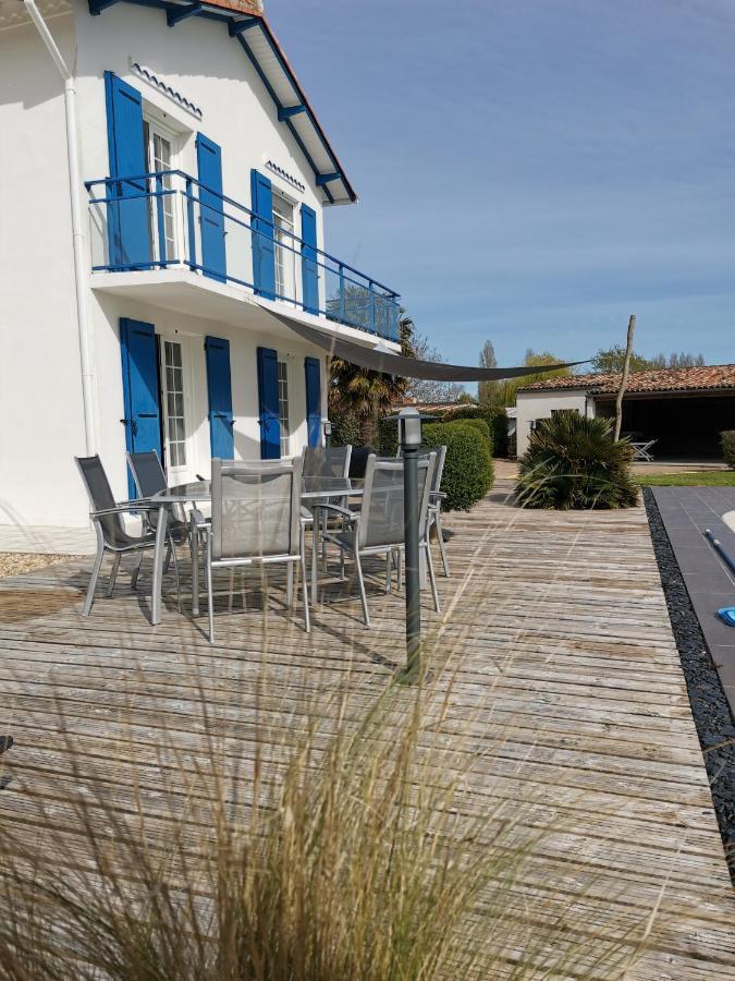 Maison De Campagne Proche Des Plages Saint-Romain-de-Benet ภายนอก รูปภาพ