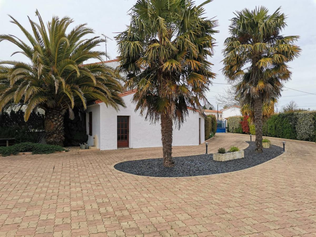 Maison De Campagne Proche Des Plages Saint-Romain-de-Benet ภายนอก รูปภาพ
